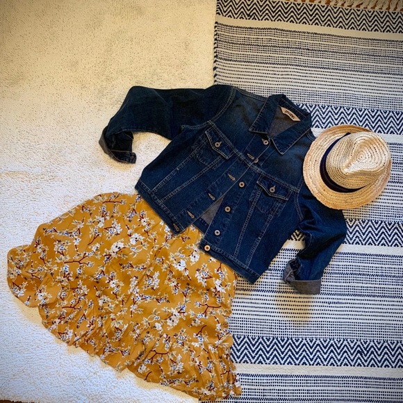 Jean Jacket - Picture 2 of 6